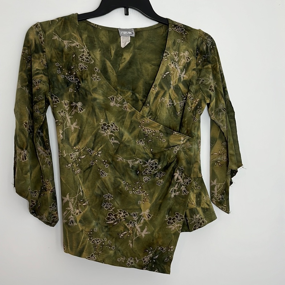 green and brown blouse floral print